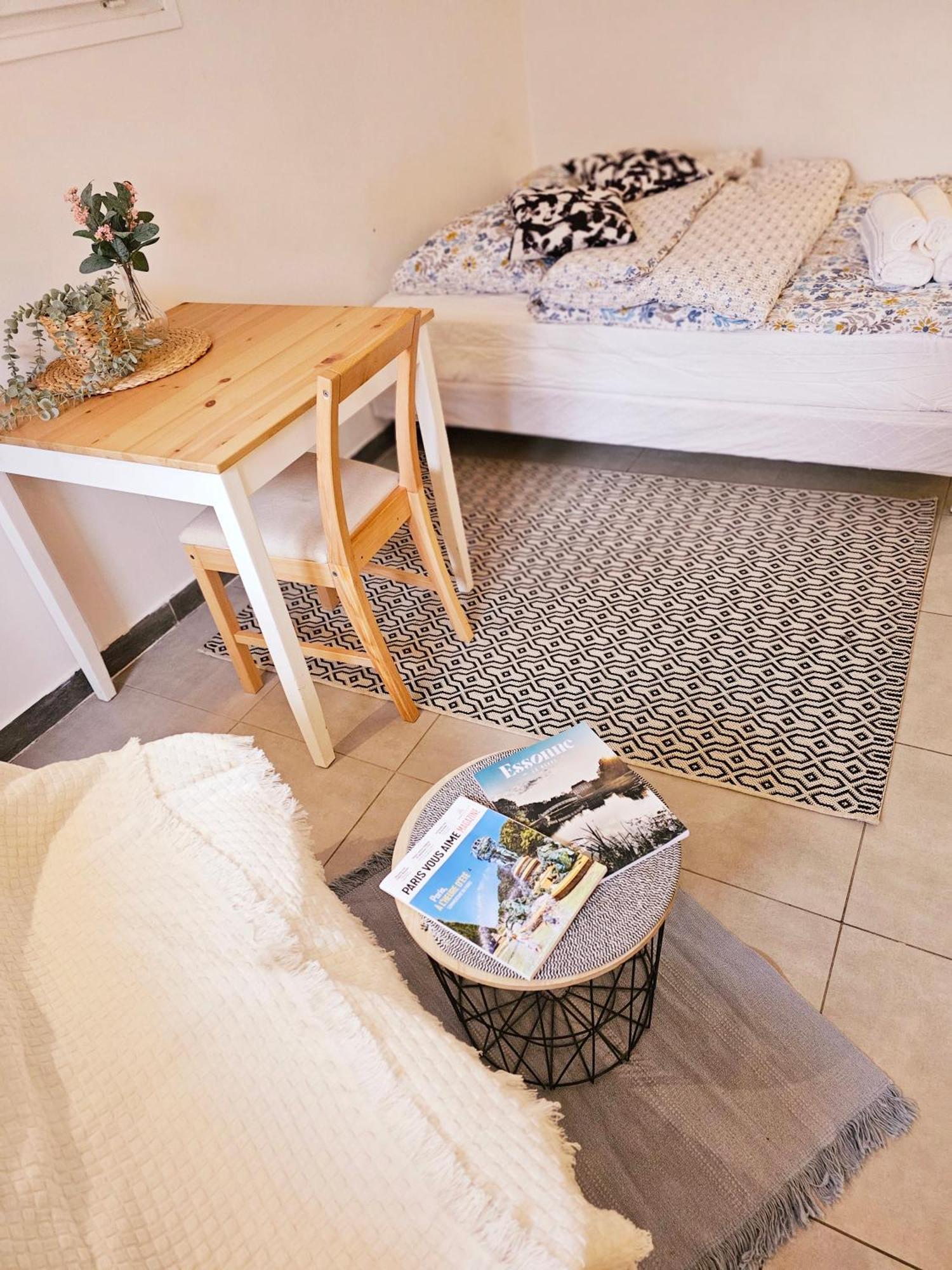 Apartment Neuf Le Guichet, Proche Des Ecoles Paris Saclay